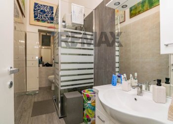 Bagno - Trilocale Via Padova
 
38, Catania - foto 4