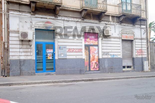 Edificio all\'aperto - Locale Commerciale Via Antonino Longo
 
13, Catania - foto 1