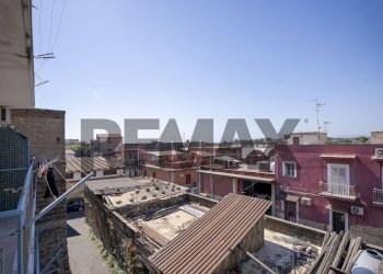Edificio all\'aperto - Trilocale Via Mignemi
 
15, Catania - foto 3