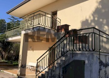 Casa all\'aperto - Casa semi indipendente Via Leontini
 
48, Mascalucia - foto 4