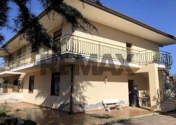 Casa all\'aperto - Casa semi indipendente Via Leontini
 
48, Mascalucia - foto 16