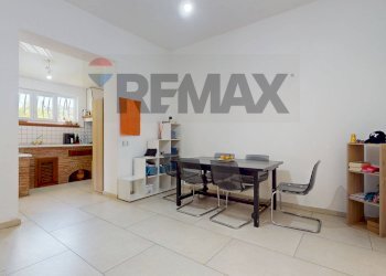 Sala da pranzo - Villa Vicolo della Cava
 
70, Camaiore - foto 20