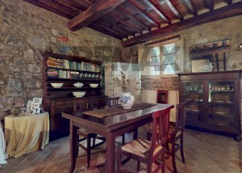 Sala da pranzo - Rustic Via del grottone
 
20, Lucca - photo 6