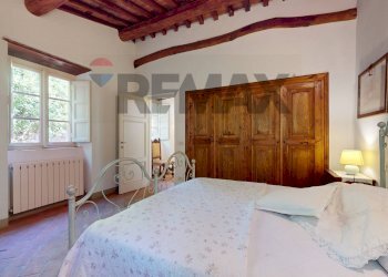 Camera / camera da letto - Rustic Via del grottone
 
20, Lucca - photo 19