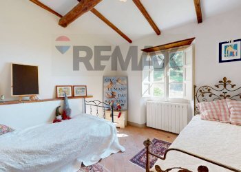 Camera / camera da letto - Rustic Via del grottone
 
20, Lucca - photo 21