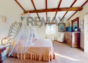 Camera / camera da letto - Rustic Via del grottone
 
20, Lucca - photo 30