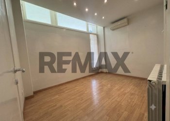 Stanza vuota - Three-room apartment Viale Egeo
137, Roma - photo 12