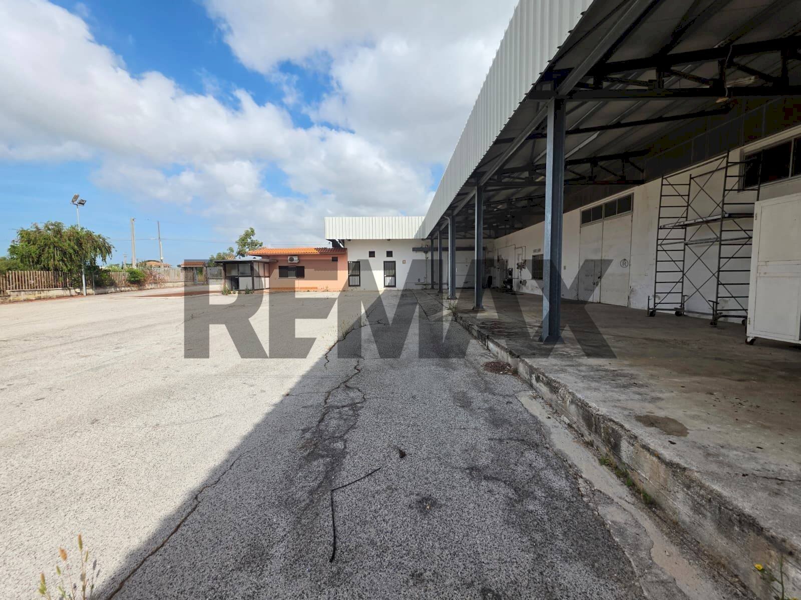 Edificio all\'aperto - Capannone strada migliara
 
49, Sabaudia - foto 2