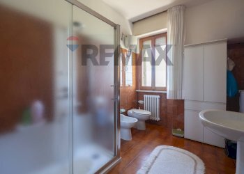 Bagno - Apartment Via Castagna
 
20/A, Belvedere Ostrense - photo 19