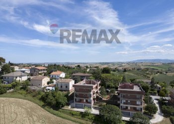 Edificio all\'aperto - Apartment Via Castagna
 
20/A, Belvedere Ostrense - photo 44