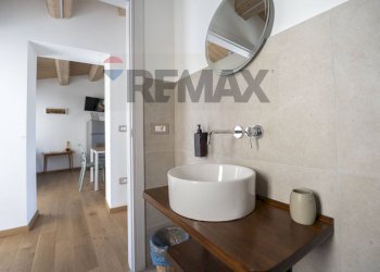 Bagno - Appartamento Frazione castelletta
 
13, Fabriano - foto 17