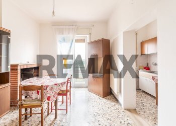 Sala da pranzo - Appartamento Via Giacomo Matteotti
 
186, Cupramontana - foto 1