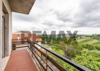 Balcone - Appartamento Via Giacomo Matteotti
 
186, Cupramontana - foto 6