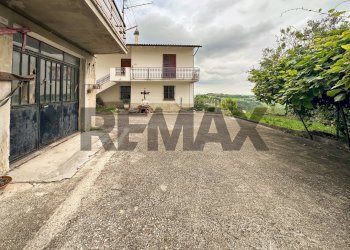 Casa all\'aperto - Appartamento Via Giacomo Matteotti
 
186, Cupramontana - foto 21