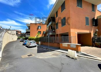 Edificio all\'aperto - Trilocale via enrico mancini
3, Roma - foto 38