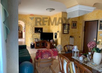 Sala da pranzo - Apartment VIA CILENTO
 
13, Monterotondo - photo 10