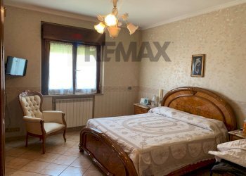 Camera / camera da letto - Apartment VIA CILENTO
 
13, Monterotondo - photo 27