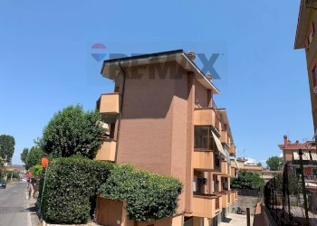 Edificio all\'aperto - Apartment VIA CILENTO
 
13, Monterotondo - photo 33