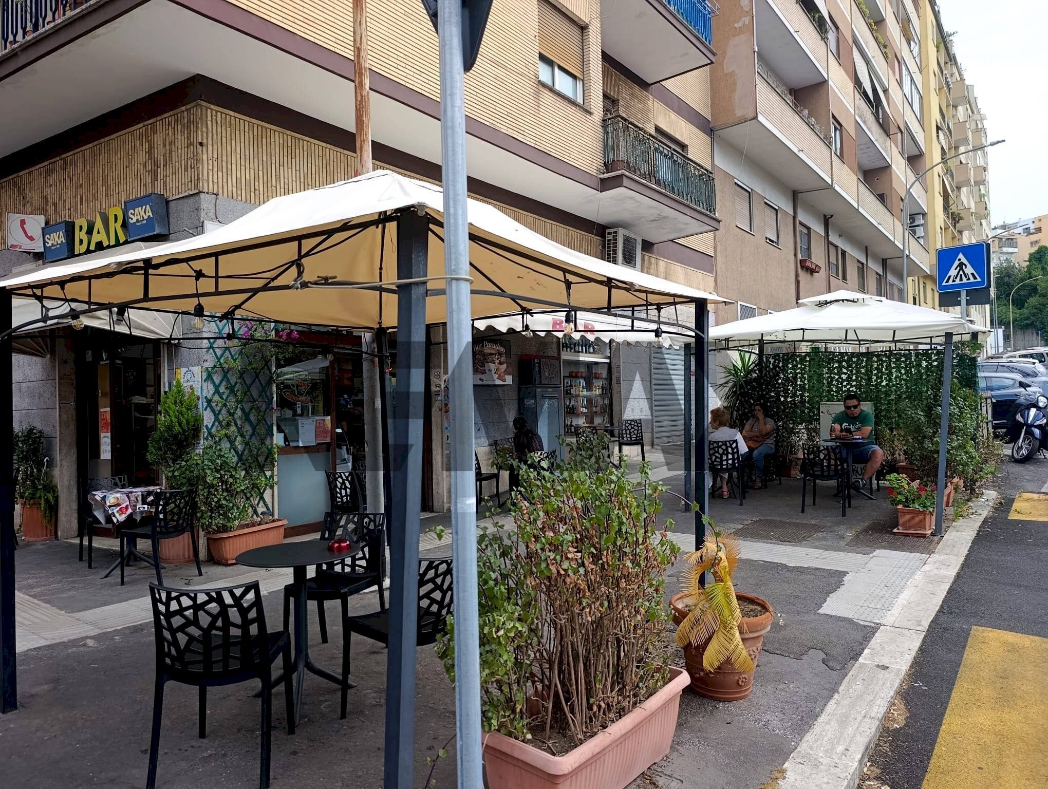 Edificio all\'aperto - Cafeteria - Cold Bar Via Umberto Moricca
47, Roma - photo 3