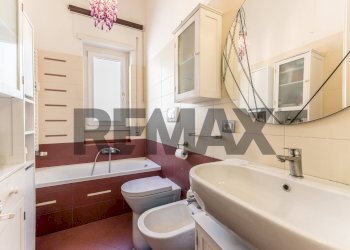 Bagno - Three-room apartment Via Nomentana
875, Roma - photo 15