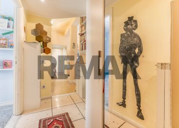 Hall / corridoio - Three-room apartment Via Nomentana
875, Roma - photo 17