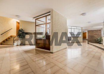Ricezione / Lobby - Three-room apartment Via Nomentana
875, Roma - photo 18