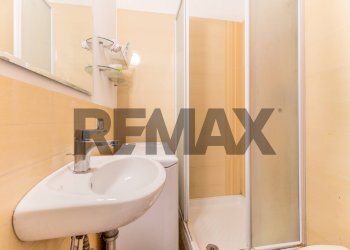 Bagno - Three-room apartment Via Nomentana
875, Roma - photo 20