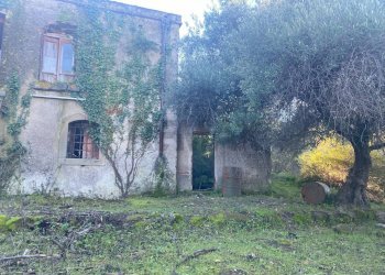 Casa all\'aperto - Villa via Marconi, Castiglione di Sicilia - foto 4