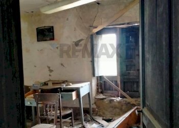 Dispensa di stoccaggio - Villa via Marconi, Castiglione di Sicilia - foto 13