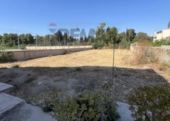 Giardino - Building land via dei moti solanesi
8, Cabras - photo 9