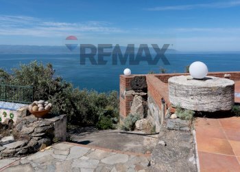 Vista dell\'acqua - Villa via manica
 
66, Milazzo - photo 14