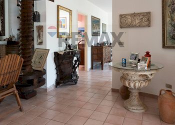 Hall / corridoio - Villa via manica
 
66, Milazzo - photo 25