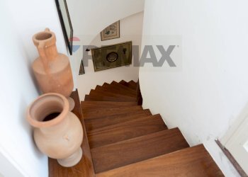 Scale - Villa via manica
 
66, Milazzo - photo 34