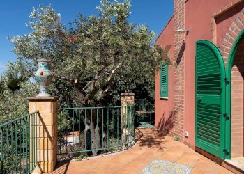 Balcone - Villa via manica
 
66, Milazzo - photo 44