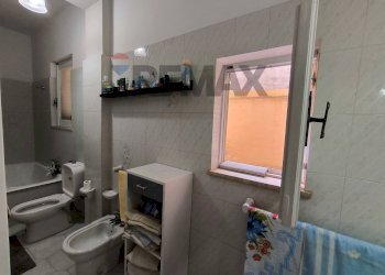 Bagno - Quadrilocale Via Vittorio Emanule
119, Giardini-Naxos - foto 15