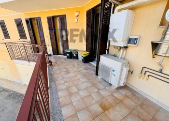 Balcone - Quadrilocale Via Giuseppe Maria Danieli
 
6, Siracusa - foto 7