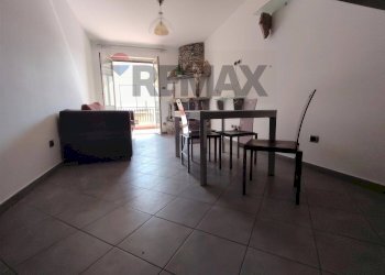 Sala da pranzo - Villa a Schiera via facciata
 
4b, Santa Lucia del Mela - foto 12