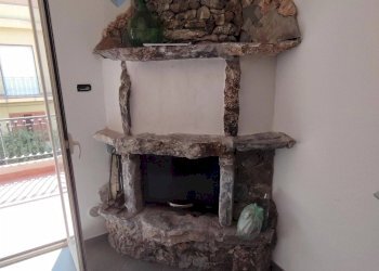 Dettagli - Villa a Schiera via facciata
 
4b, Santa Lucia del Mela - foto 18