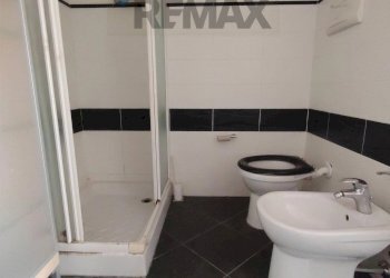 Bagno - Villa a Schiera via facciata
 
4b, Santa Lucia del Mela - foto 34