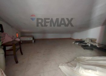 Camera / camera da letto - Villa a Schiera via facciata
 
4b, Santa Lucia del Mela - foto 36