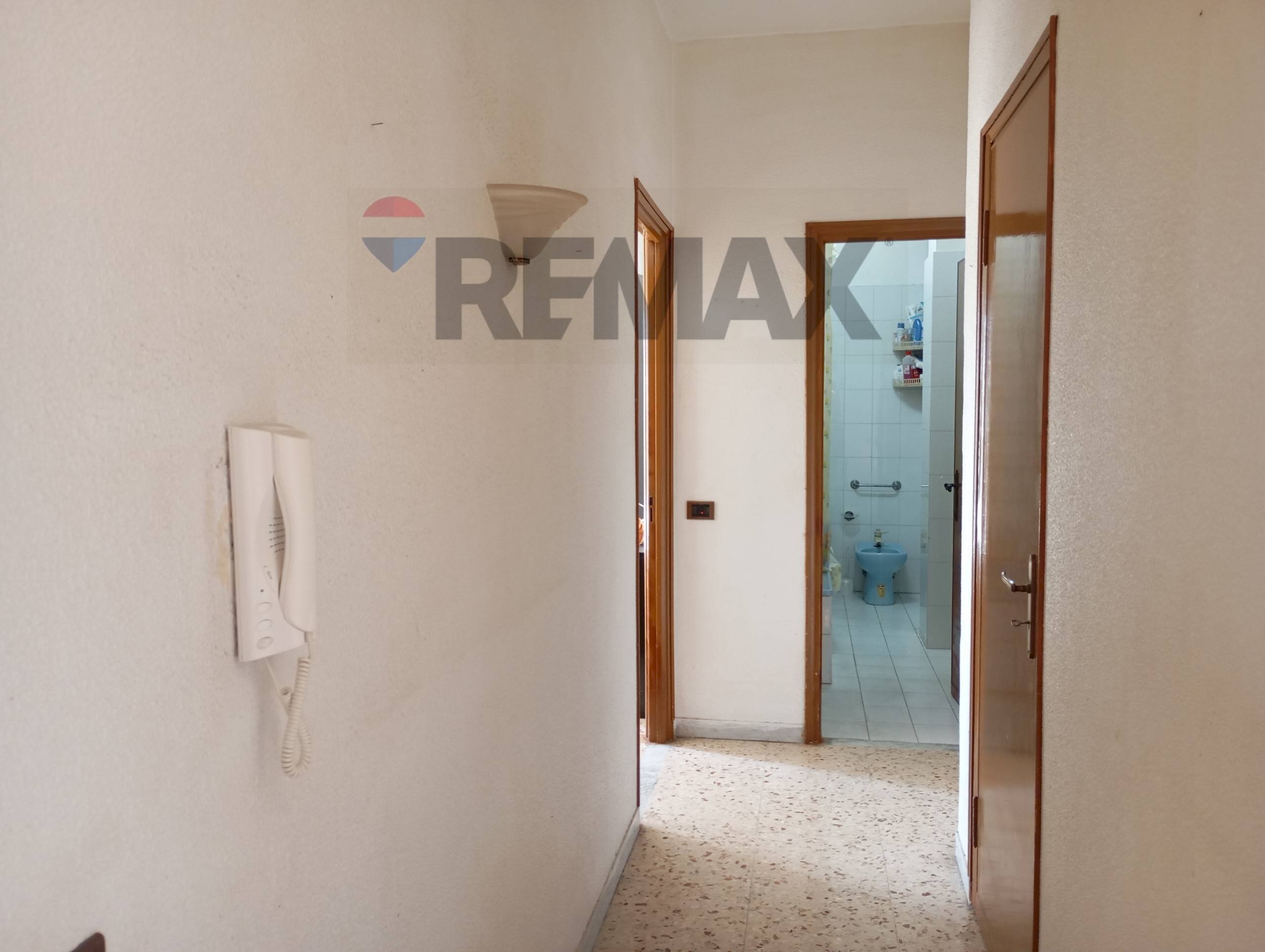 Hall / corridoio - Quadrilocale Via Acquedotto Greco
137, Catania - foto 3