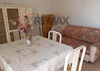 Sala da pranzo - Quadrilocale Via Acquedotto Greco
 
137, Catania - foto 8