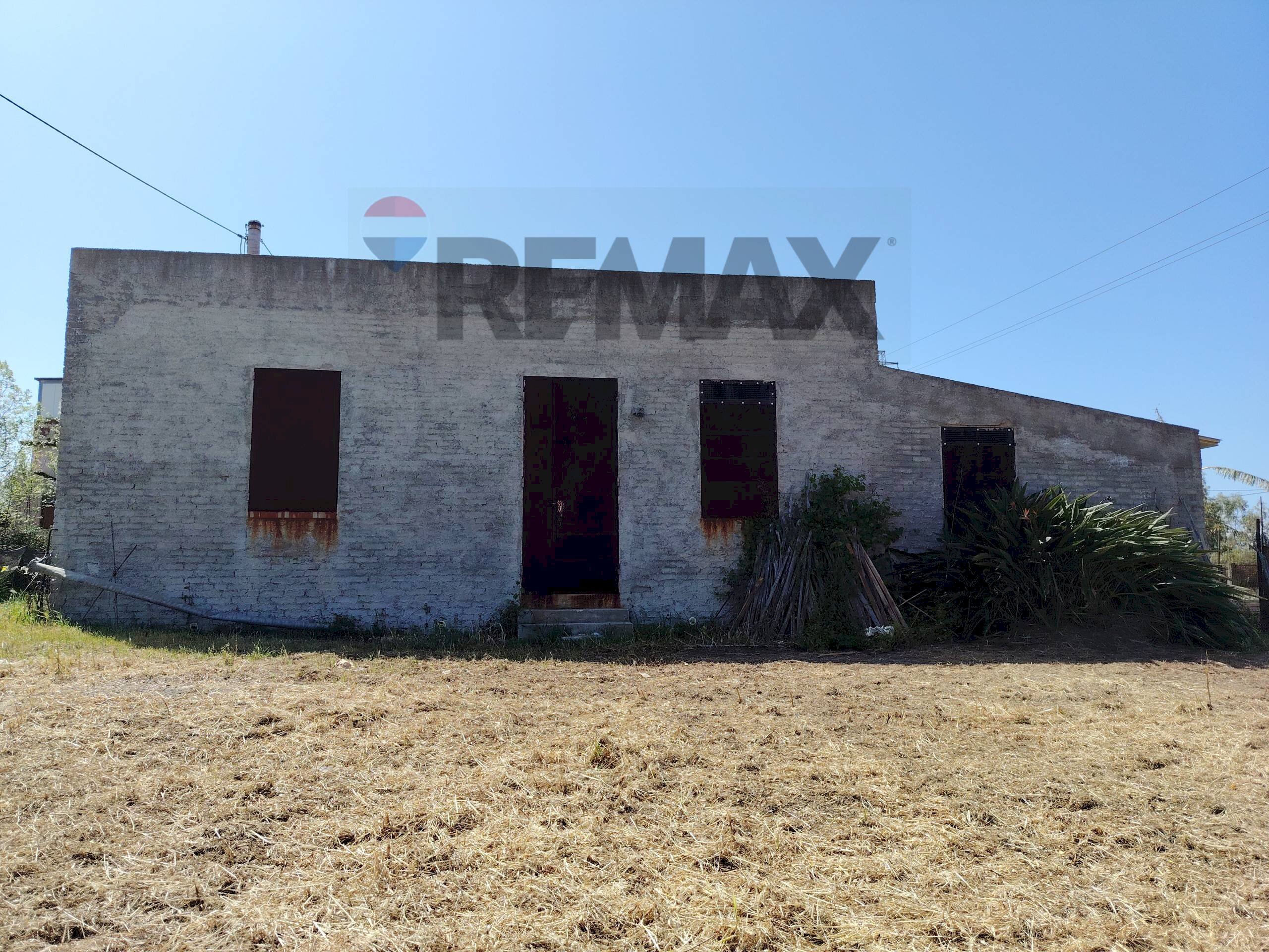 Casa all\'aperto - Magazzino via san marco
 
207, Milazzo - planimetria 1