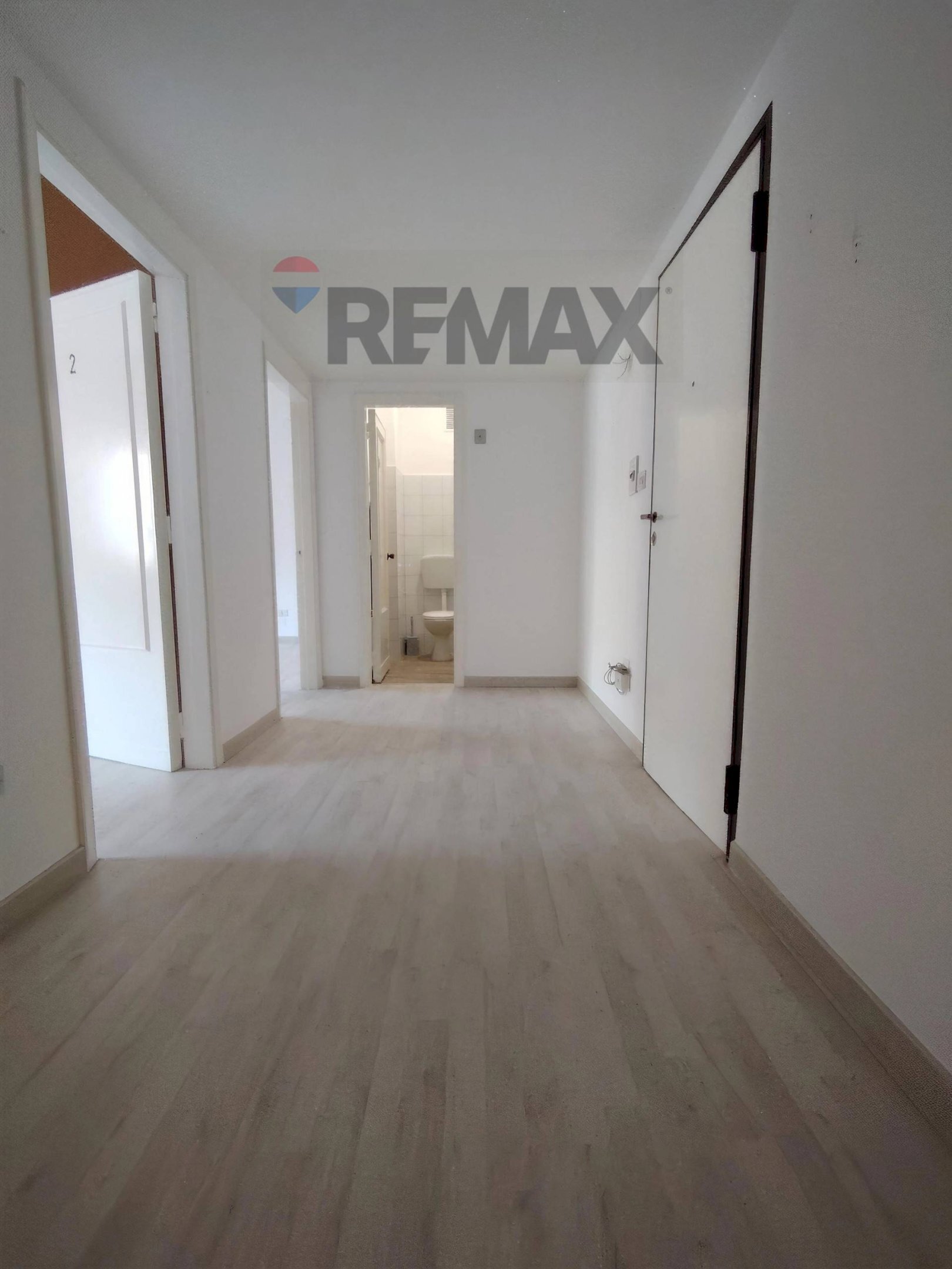 Hall / corridoio - Office piazza gen. g. nastasi
 
5, Milazzo - photo 3