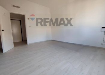 Stanza vuota - Office piazza gen. g. nastasi
 
5, Milazzo - photo 9