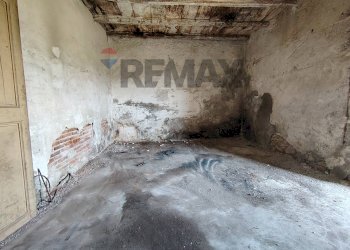 Stanza vuota - Casa indipendente contrada gesita
 
24, Pace del Mela - foto 2
