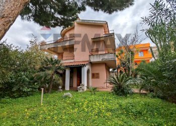 Casa all\'aperto - Villa Via Torre Forte
 
s.n.c, Furnari - photo 1