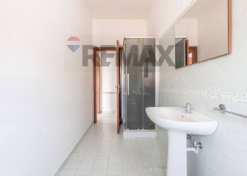 Bagno - Bilocale VIA ORAZIO CONDORELLI
 
6, Motta Sant'Anastasia - foto 10