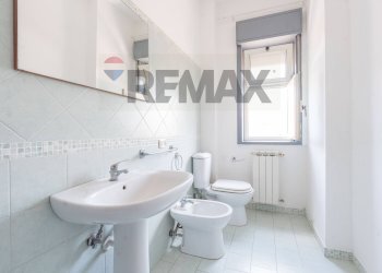 Bagno - Bilocale VIA ORAZIO CONDORELLI
 
6, Motta Sant'Anastasia - foto 11