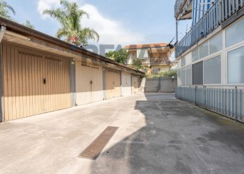 Terrazza - Bilocale VIA ORAZIO CONDORELLI
 
6, Motta Sant'Anastasia - foto 26